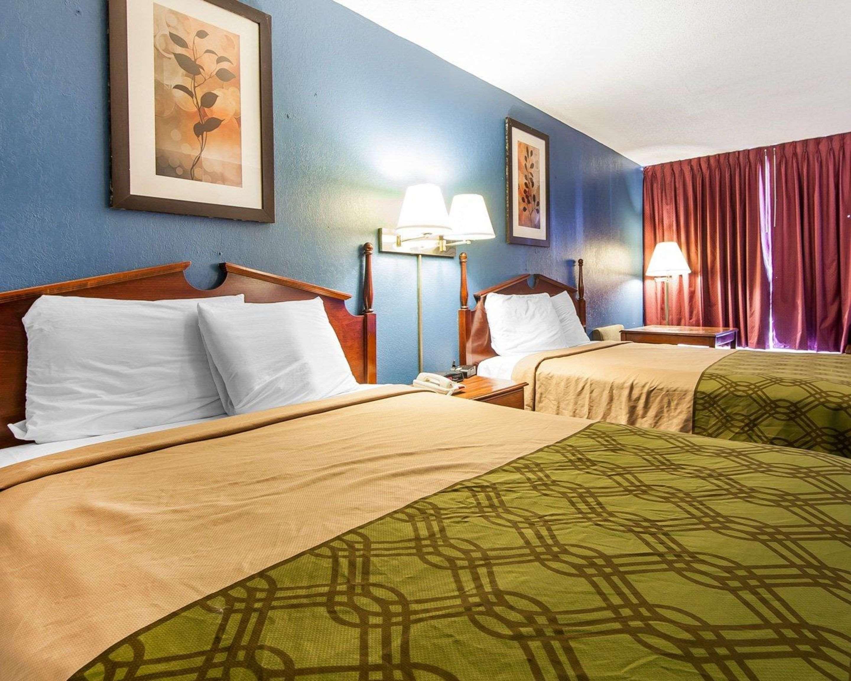 Econo Lodge Cleveland Buitenkant foto